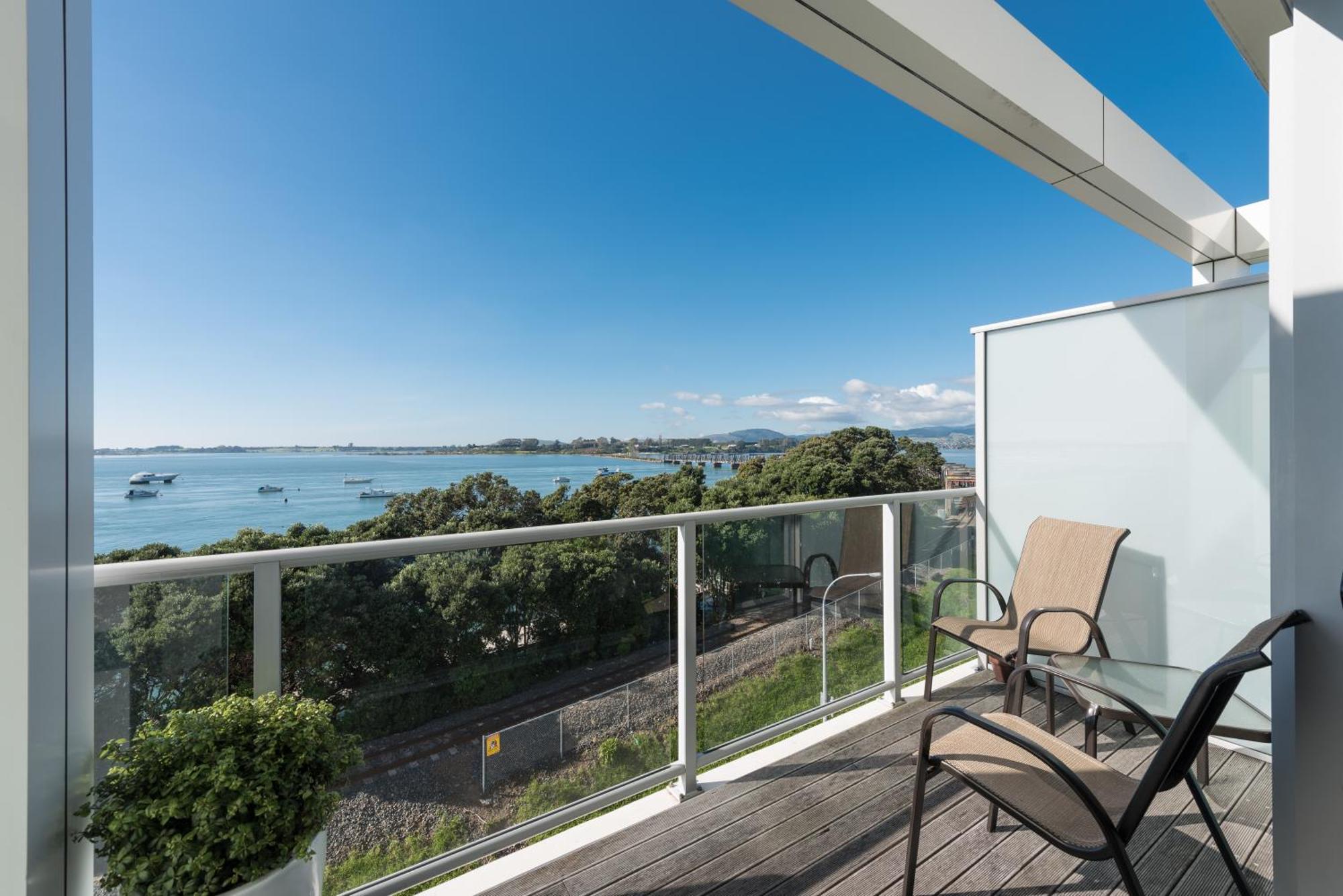 Hotel On Devonport Tauranga Eksteriør billede